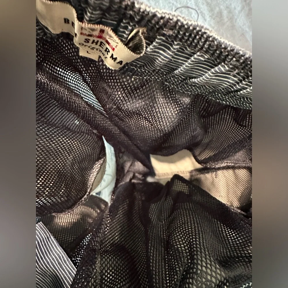 Men’s L Ben‎ Sherman swim trunks